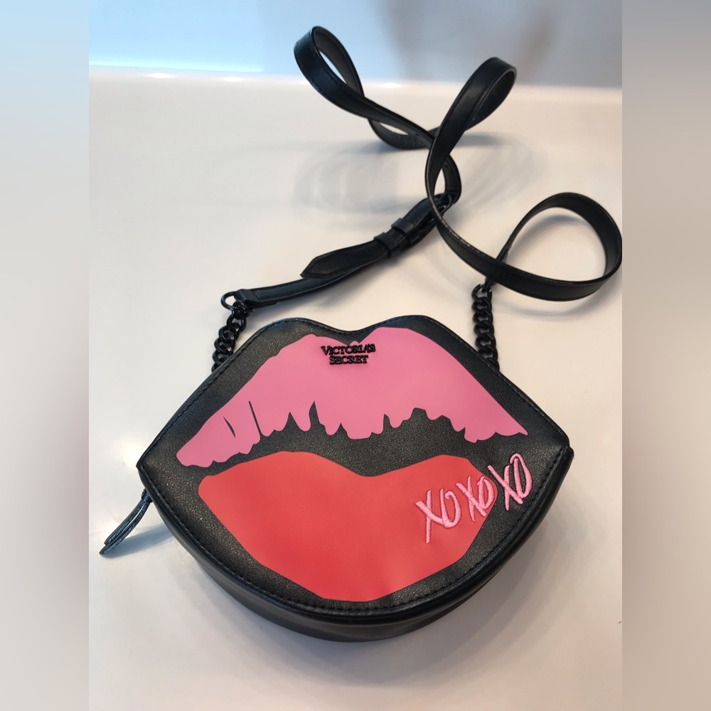 Victoria’s Secret crossbody purse